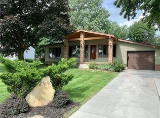 299 Valleyview Dr, Huron, OH 44839