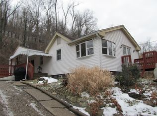 57122 Glenns Run Rd, Martins Ferry, OH 43935