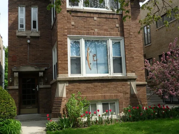 1254 W Arthur Ave #1, Chicago, IL 60626