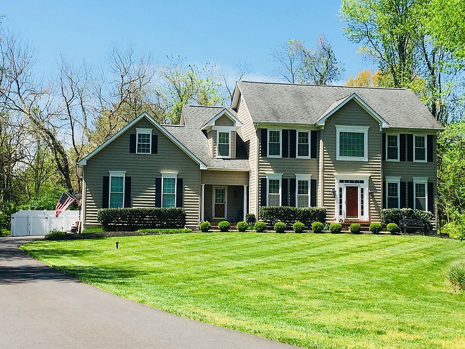 Beautifully updated Colonial