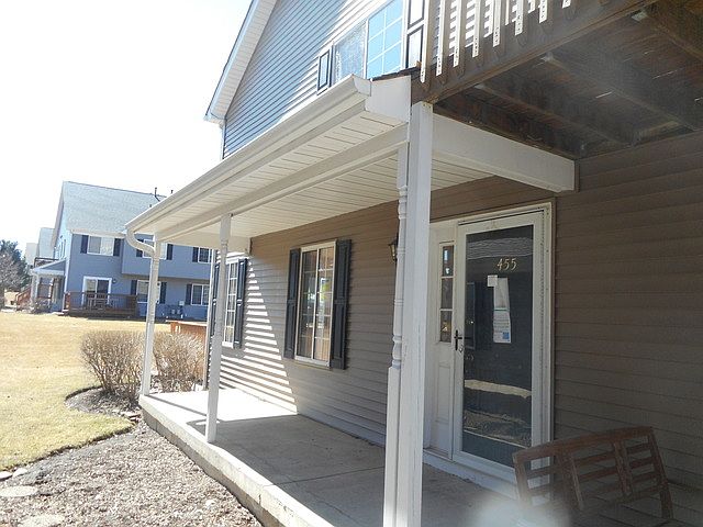 1st image of 455 Village Creek Dr #455