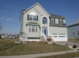 60 Champlain Rd, Monmouth Junction, NJ 08852