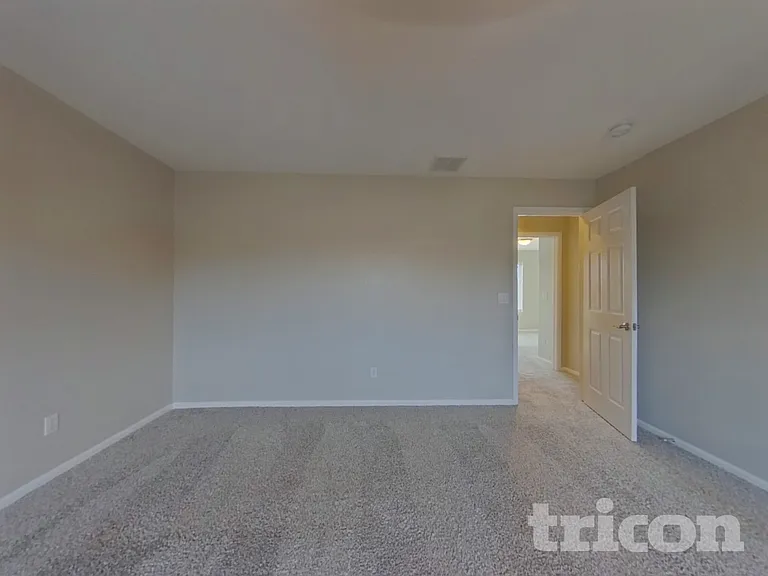 7191 S Oak Hill Cir — Photo 5