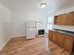 1067 Bergen St #2-4, Newark, NJ 07112