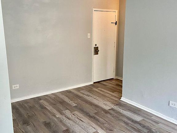 3rd image of 7501 S South Shore Dr #118