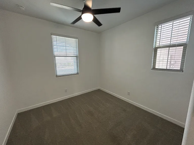 2345 E Castanets Dr — Photo 27