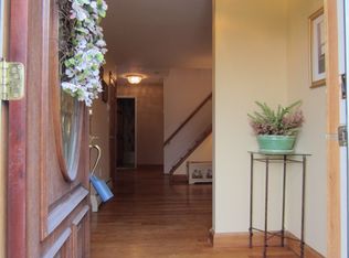191 Trotta Dr, New Milford, NJ 07646