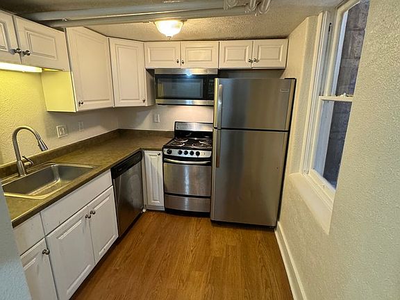 4th image of 506 N Cascade Ave #B04