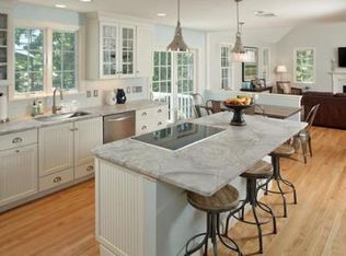 60 Walker Rd, Duxbury, MA 02332