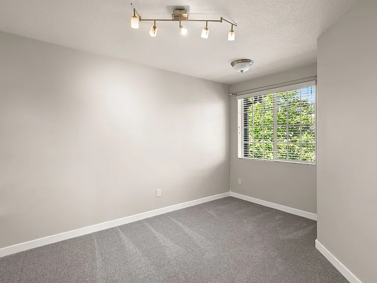 16397 SE Pyrite St — Photo 13