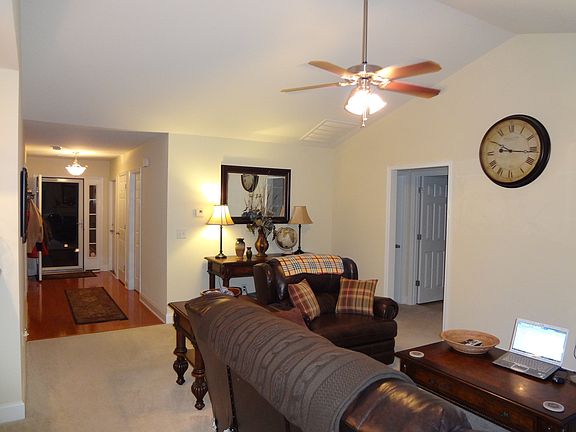 5th image of 1007 Sweet Bay Cir