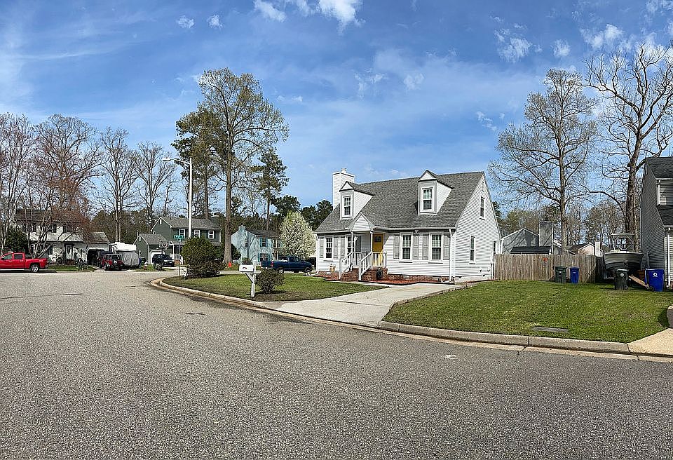 1st image of 338 Lucinda Dr