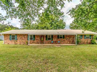 179 Hodges Ln, Forest, MS 39074
