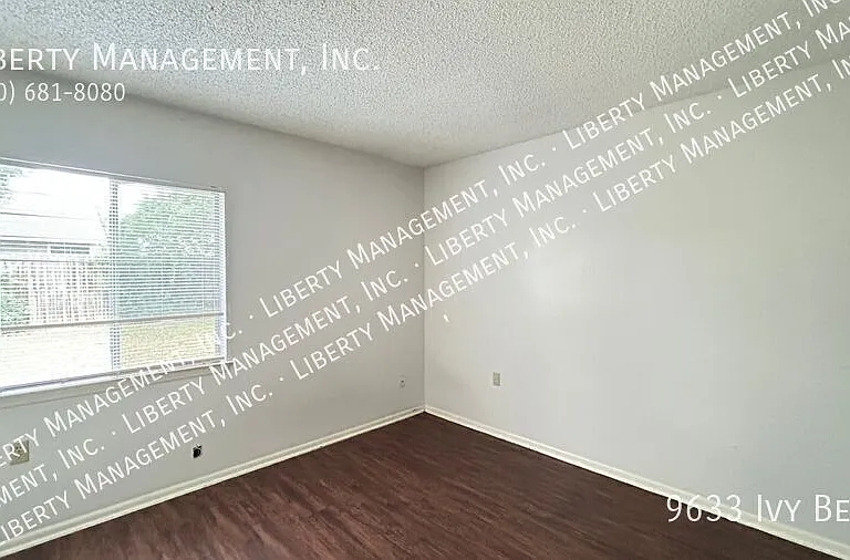 9633 Ivy Bnd — Photo 16