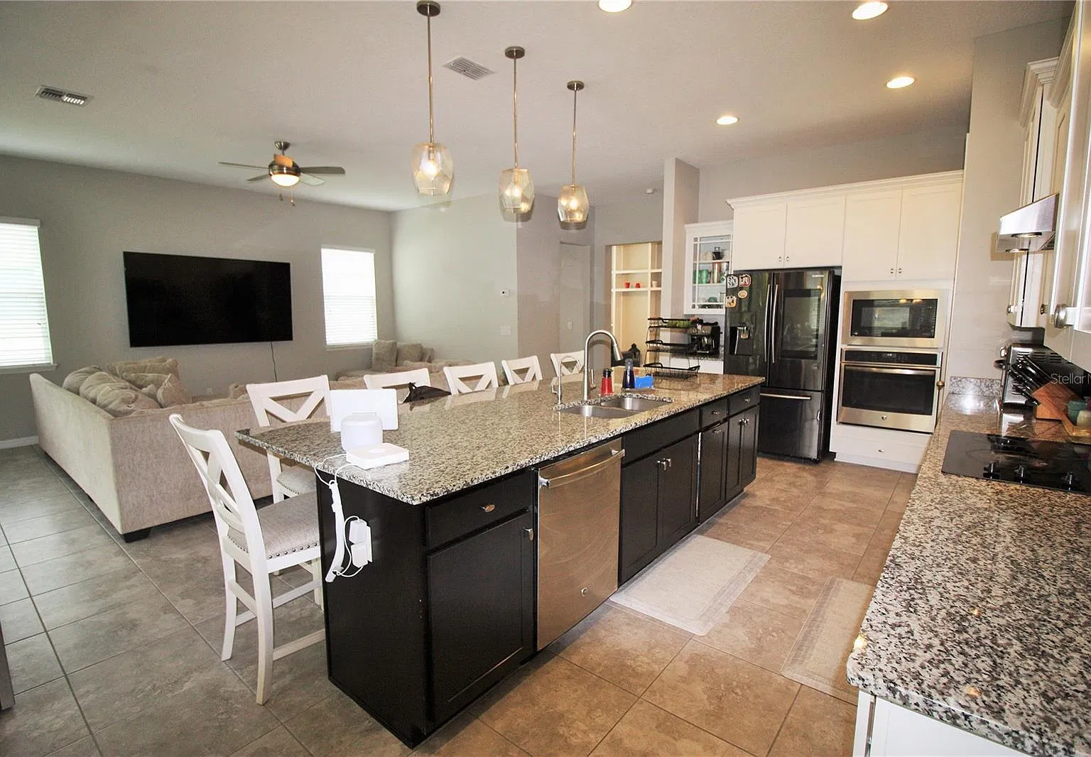 1813 Hawksbill Lane - 1 — Photo 3