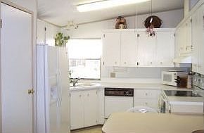 4th image of 627 Wedelia Dr