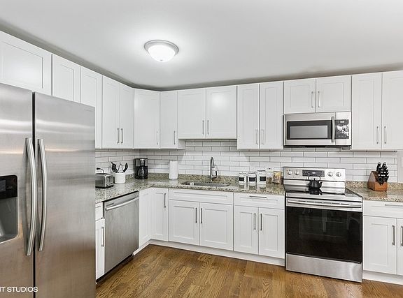 5th image of 27 S Waiola Ave APT 201