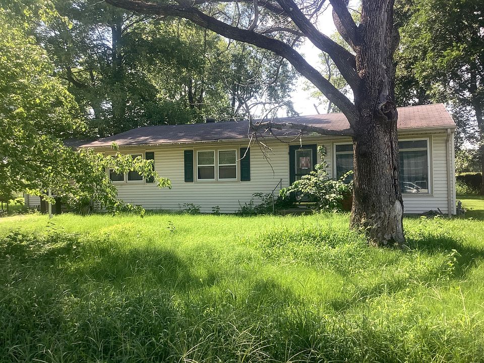 1st image of 1907 Sutton Dr