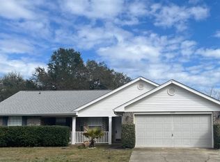 4873 La Casa Cir, Pace, FL 32571