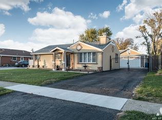 7732 W 80th Pl, Bridgeview, IL 60455