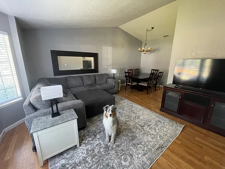 7638 Wes Way — Photo 2
