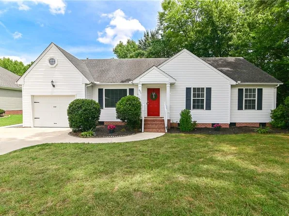 925 Johnstown Rd, Chesapeake, VA 23322