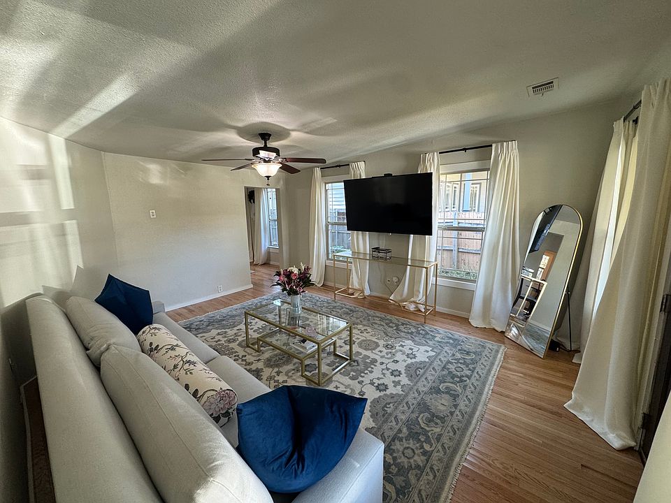 1st image of 6034 Goliad Ave