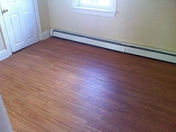 5th image of 124 Julian St #1