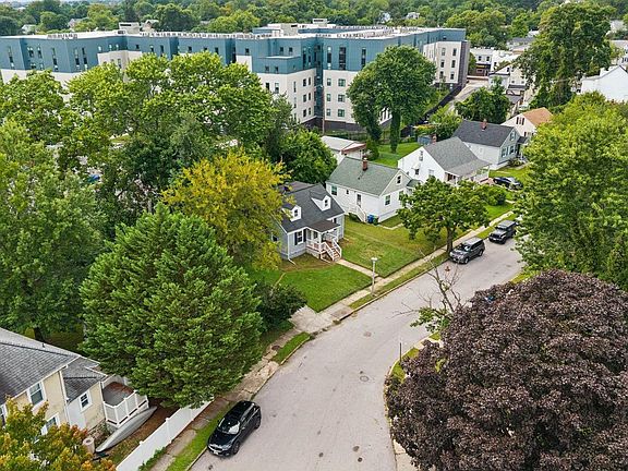 5th image of 3015 Grindon Ave