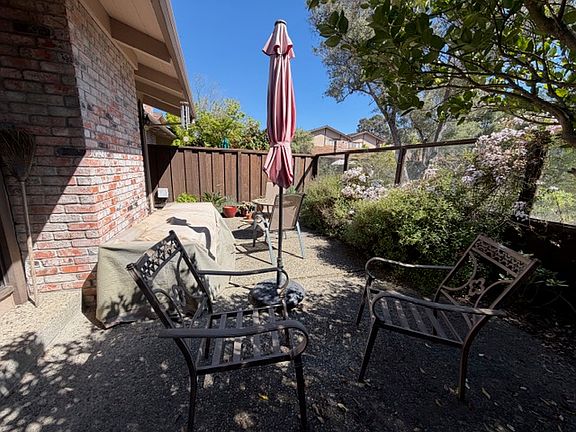 3rd image of 1222 Ballena Blvd