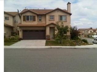 7469 Peppertree Ln, Fontana, CA 92336