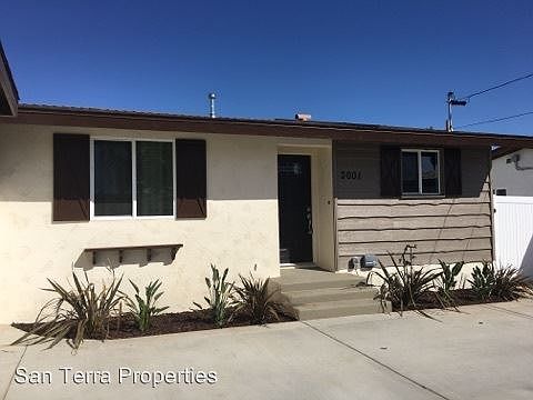 2nd image of 3001 Chauncey Dr