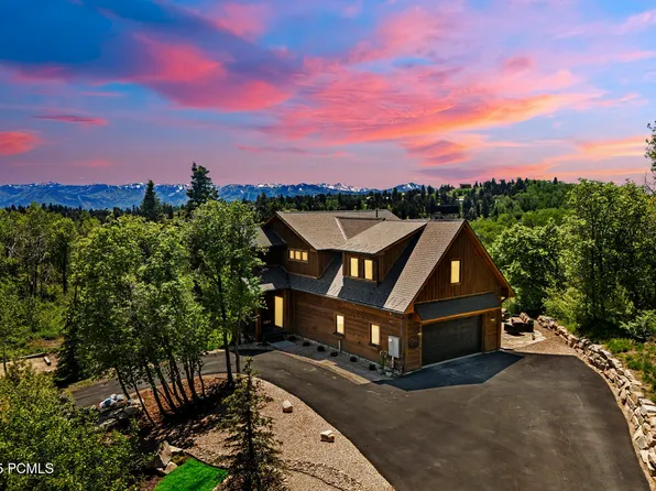 1766 W Arapaho Dr, Coalville, UT 84017