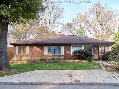 2410 Woodland Ave, South Charleston, WV, 25303