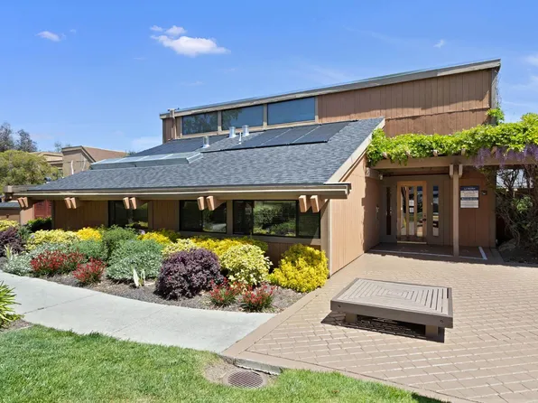 Old County Road Apartments