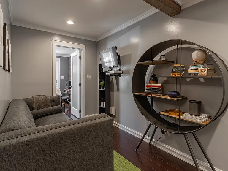 115 E Bishop St #1 — Photo 7