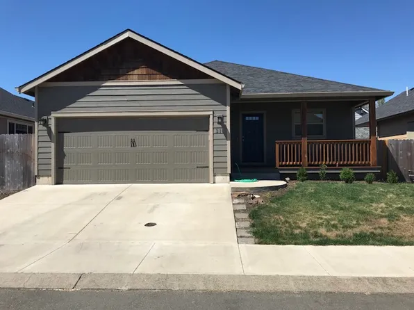 215 NW Sagan Loop, Sheridan, OR 97378
