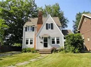 3223 Dellwood Rd, Cleveland Heights, OH 44118