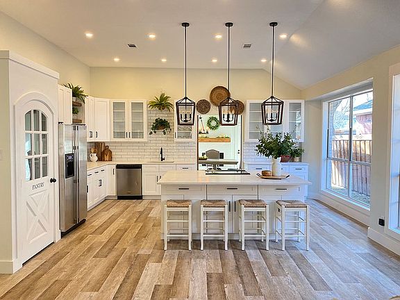 3rd image of 5309 Promise Land Dr