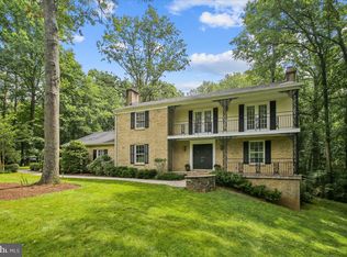 2107 Twin Mill Ln, Oakton, VA 22124