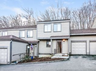 22 Eagle Rock Hl, Bethel, CT 06801