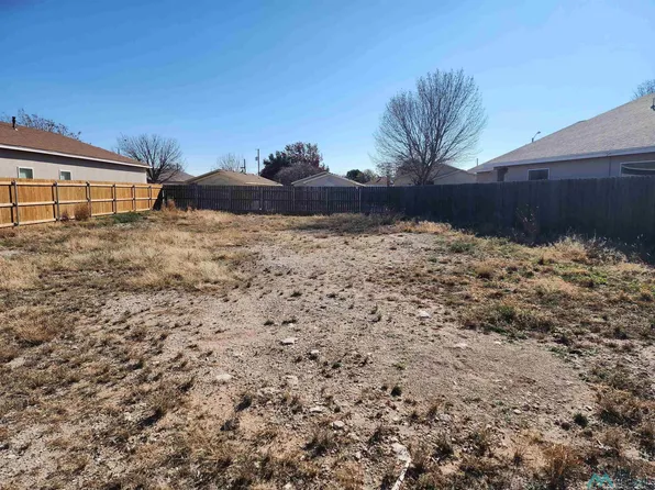 Bradley Ct, Hobbs, NM 88240