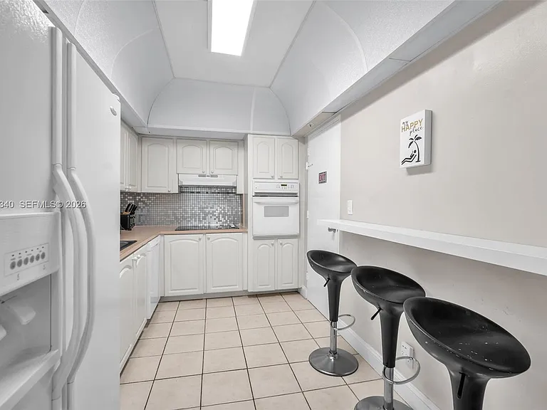 3801 S Ocean Dr #2W — Photo 9
