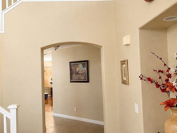 5th image of 2847 S Holmes Ave