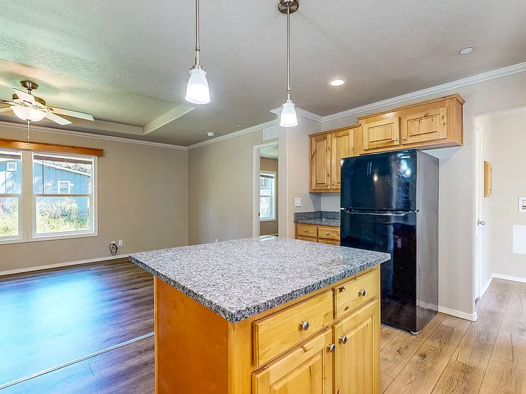 12800 Dunbar Rd — Photo 25