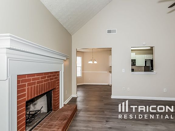 3rd image of 55 Mills Creek Ln