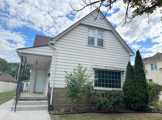 1113 Superior Blvd #1, Wyandotte, MI 48192