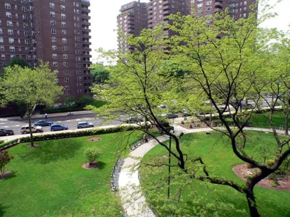 475 Fdr Drive image 1 of 2