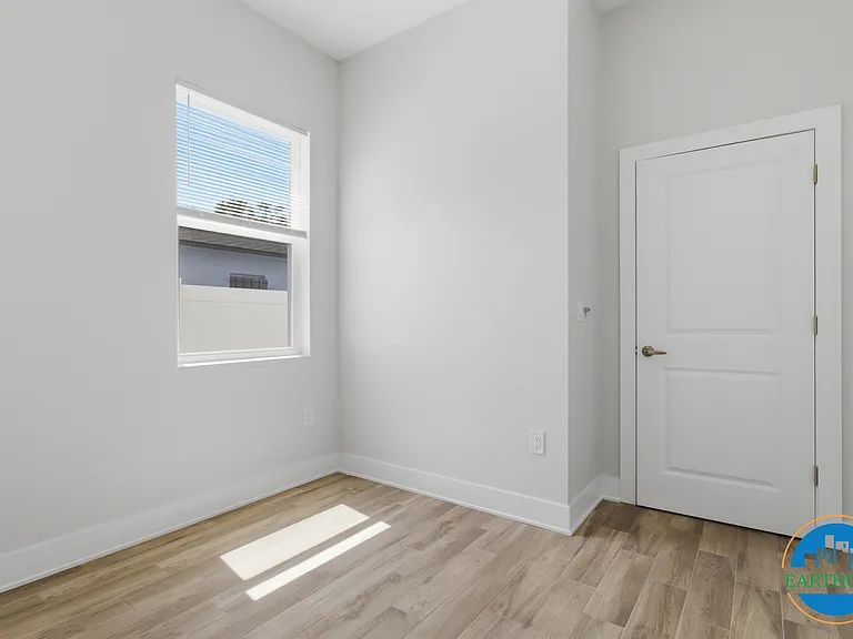 3611 N 54th St #1 — Photo 22