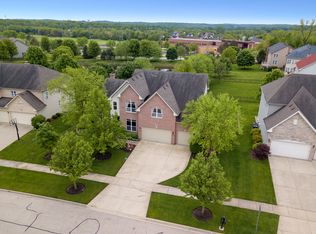 5485 Nicholson Dr, Hoffman Estates, IL 60192